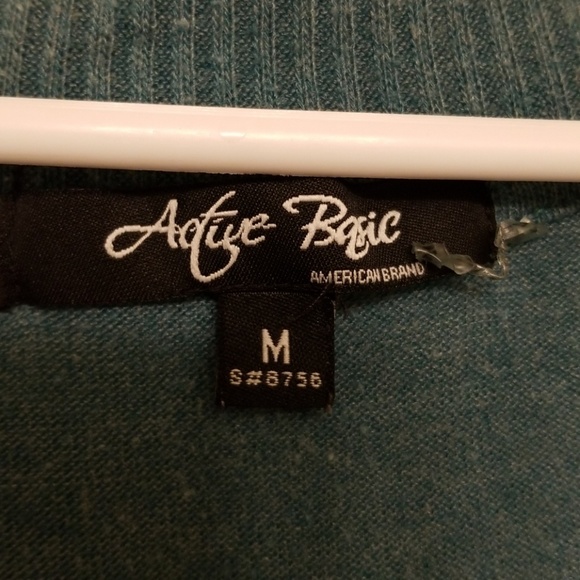 Sweater - Picture 2 of 5